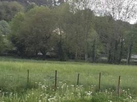 Camping à la ferme, hotel a Chamborigaud