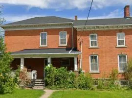 Large 7 Bedroom Heritage Home in St Catharines