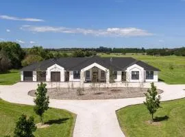 The Riverside House Country Estate