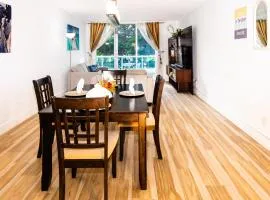 Amazing Miami -Beach Condo Steps to Sand, Book Now!