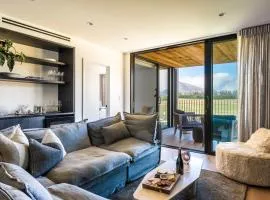 Clubhouse Lane 114 Golfside Free Parking AC