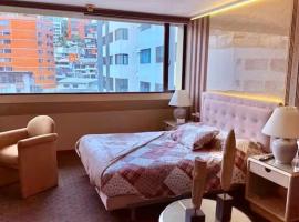 Suites Edificio Akros, hotel a Quito