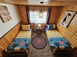 Hostal Sol y Luna - Descanso a 10 min del aeropuerto & Desayuno Incluido