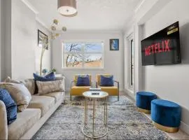 Stunning 1 Bedroom condo with riverview in Calgary