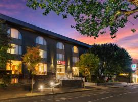 멜버른에 위치한 호텔 BEST WESTERN PLUS Travel Inn