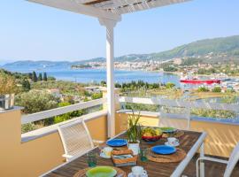 Saint George Villas & Apartments, hotell nära Skiathos slott, Skiathos stad