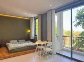 Healing home Bai Dai Beach