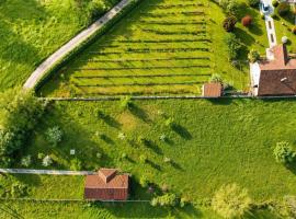 Green Little Cottage, khách sạn ở Danilovgrad