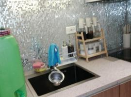 South Residences, unit 1225, Tower 4 SM Southmall, hotel v destinaci Manila