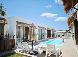 The Pool House Koh Lanta โรงแรมในเกาะลันตา