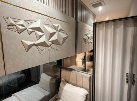 Transit Room, Hotel in Riad