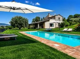 IL CASALE DEGLI ULIVI- Splendido casale panoramico con piscina a 30 min da Roma GRA