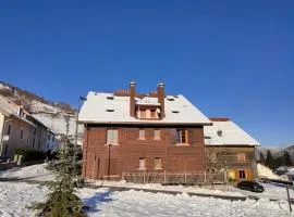 Duplex avec vue au centre de Bussang