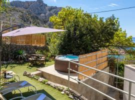 Holiday home Vranjak by Villas Guide, hotel a Jablanac (Iablanaz)