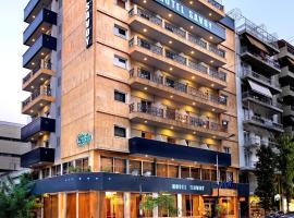 Savoy Hotel, hotel a El Pireu