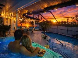 Bradenton Retreat Near AMI with Spa Shower, Pool & Hot Tub