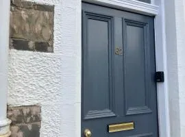 Super, One Bed flat Selkirk