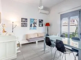 Beautiful 4BR Family Home near Acropolis Rooftop & Garden