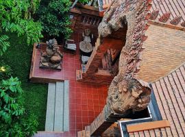 Phor Liang Meun Terracotta Arts, hotel di Chiang Mai