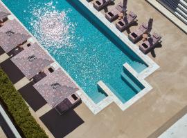 Tzanis Resort Skyros, hotel v destinaci Skyros