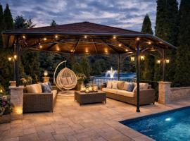 Penzión Pulse, hotel v mestu Podhájska