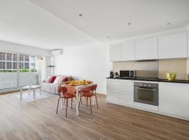 LE ROCAMARE - Piscine toit terrasse Parking privé, hotel di Menton