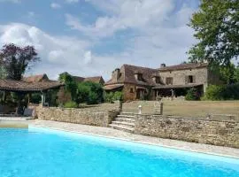 Charmante maison avec piscine pour 8 personnes
