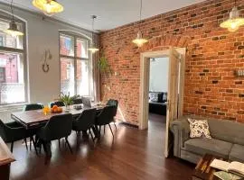 Klimatyczny apartament 80m2 na 6 osób, 2 WC, Stare Miasto Toruń, szybkie WiFi