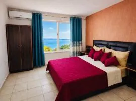 Nice Apartment with Sea View