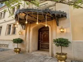 Moon Light Old City Hotel