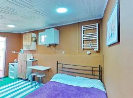 Apartaments Kandy 2, Hotel in Calafell
