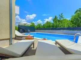 Luxury villa with heated pool & spa near Split