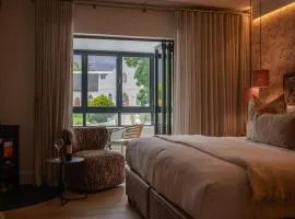Le Petit Manoir Boutique Hotel