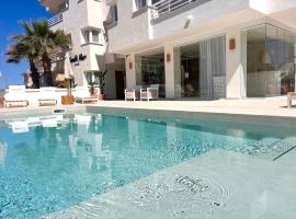 Bauló Mar Apartments, hotel a Can Picafort