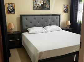 Leemclean gated vacation home, Hotel in Spanish Town