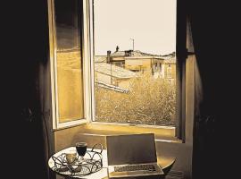 Télétravail & bien-être inclus avec spa , Wifi haut débit et repas proche de Carcassonne, Hotel in Pexiora