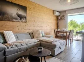 L'Instant Douceur - Parking Gratuit Privé - Terrasse Extérieure - Commerces à Proximité - Proche Colmar