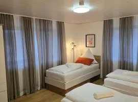 Apartment Leidenberger - Nähe Rothenburg & Ansbach - 2 Schlafzimmern -5 Einzelbetten