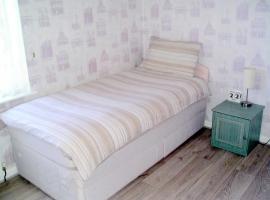 Viesnīca Liverpool Airport Rooms pilsētā Spīka