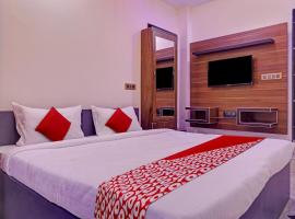 Hotel O Classic Square, Hotel in Pune