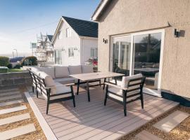 Ffordd Y Wylan House by Guestz, Hotel in Rhosneigr
