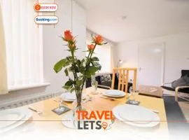 2BR House By Travel Lets Holiday Homes Ballykelly With Private Garden