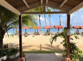Vicina Maris Beach Lodge、María Chiquitaのホテル