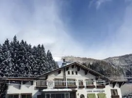 Lodge Hahnenkamm