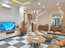 Sunrise Villa 4 Bedrooms Night Market Truong Beach