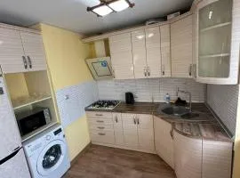 квартира подобова Саварі