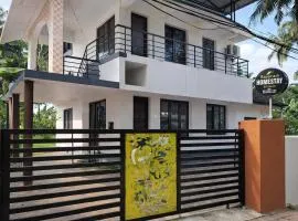 Rareeram Home Stay - Tranquil stay in Varkala