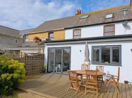 Sherkin -Wittering - 3 minute walk to the beach