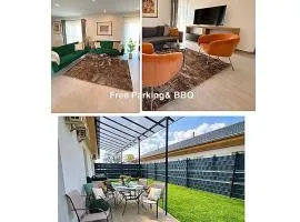 Local-Lux Garden Residence-12Guests-140m2-Free Parking