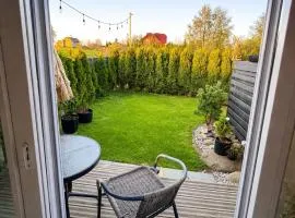 MMA Apartament with Private Garden & Terrace